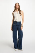 Sleeveless vest top ecru women