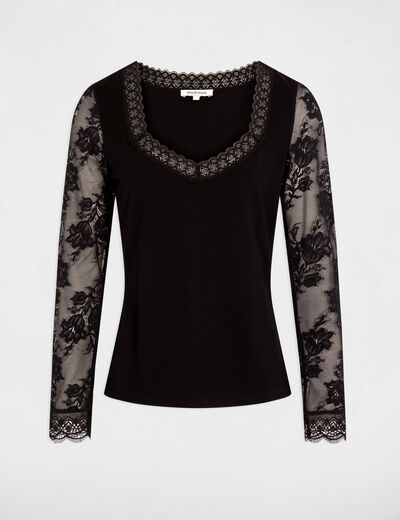 Lace t-shirt with sweetheart neckline black women