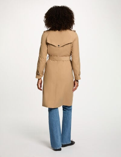 beige women