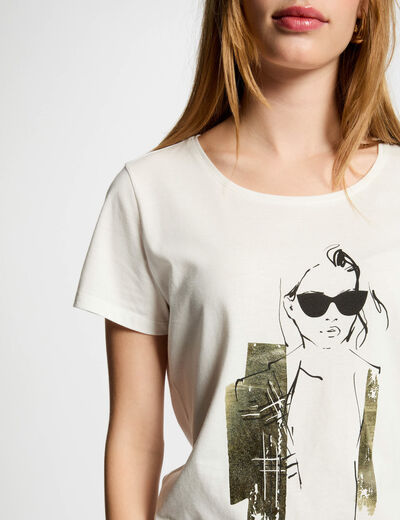 T-shirt with message white women