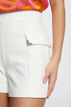 Fitted shorts with flaps ecru women