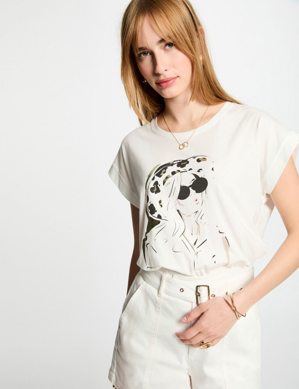 T-shirt with message white women