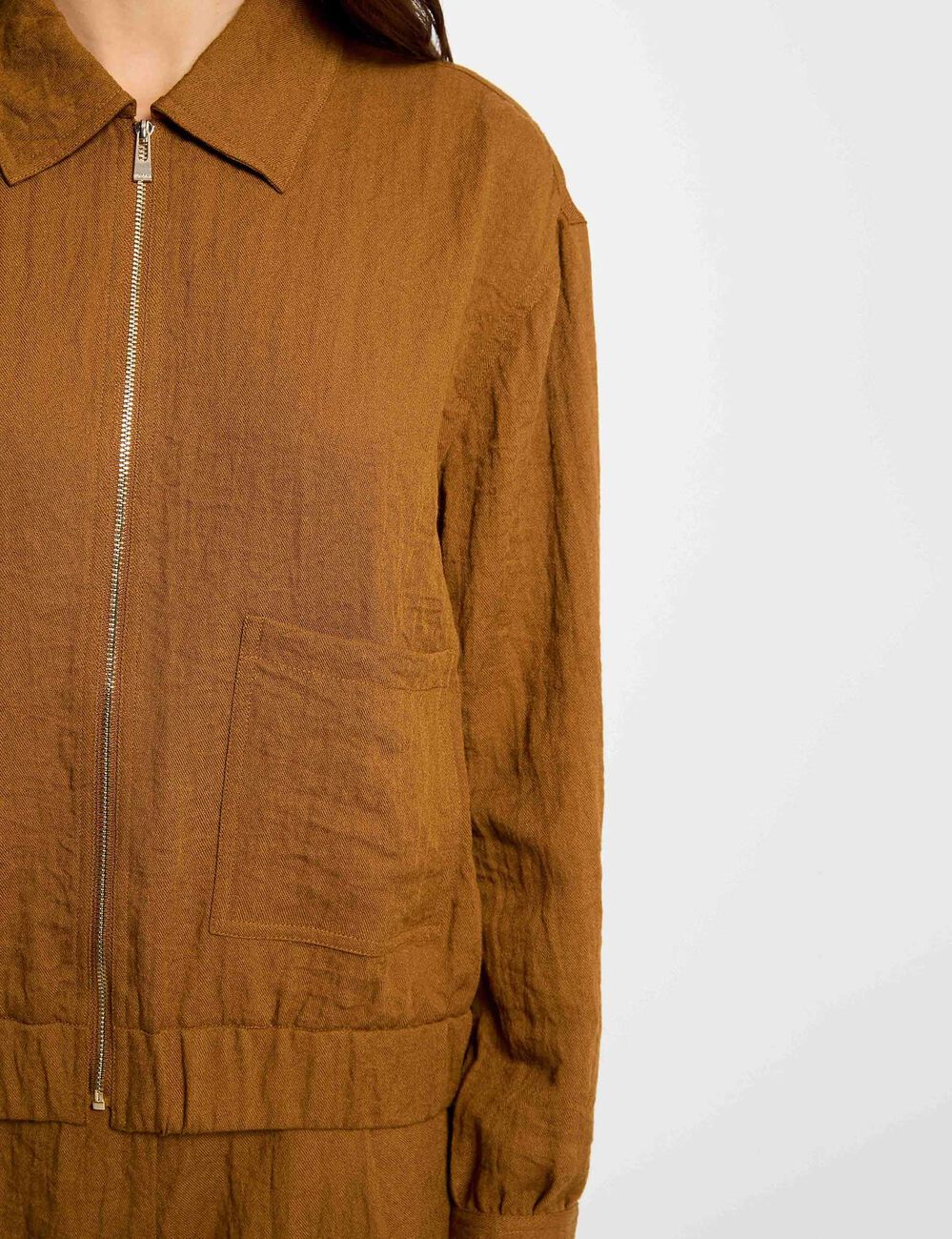Pleated oversized jacket camel women