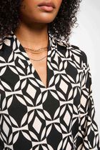 3/4-length sleeved t-shirt white women