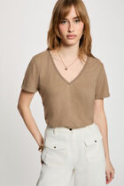 Pearl-embellished v-neck t-shirt taupe women