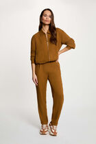 High-waisted carrot trousers camel women