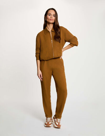 High-waisted carrot trousers camel women