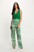 Fitted V-neck sweater meadow green women