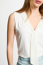 Sleeveless vest top white women
