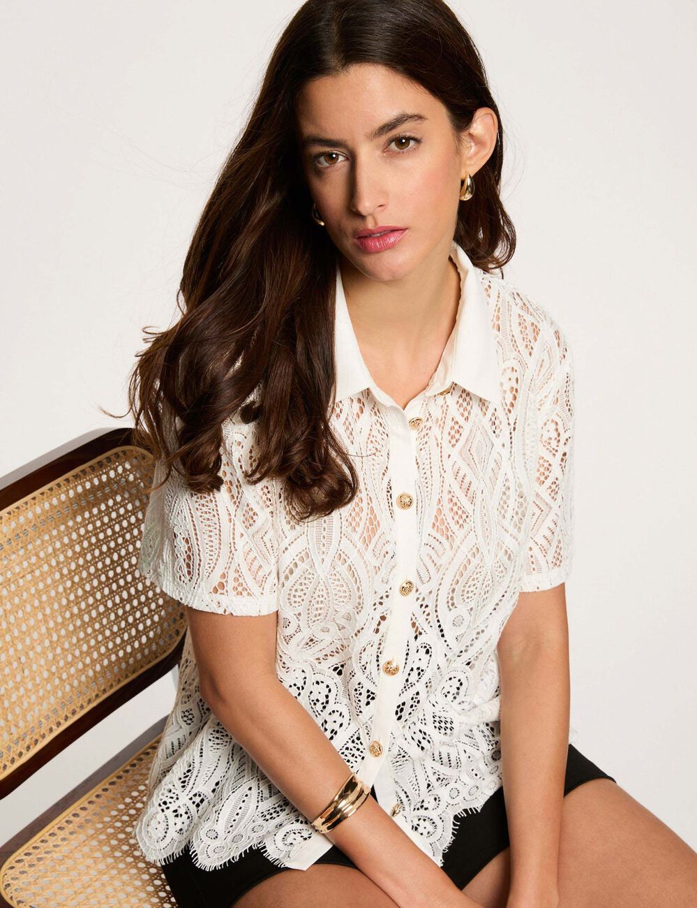 Lace shirt with notch collar white women