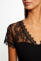 Short-sleeved t-shirt with lace black women