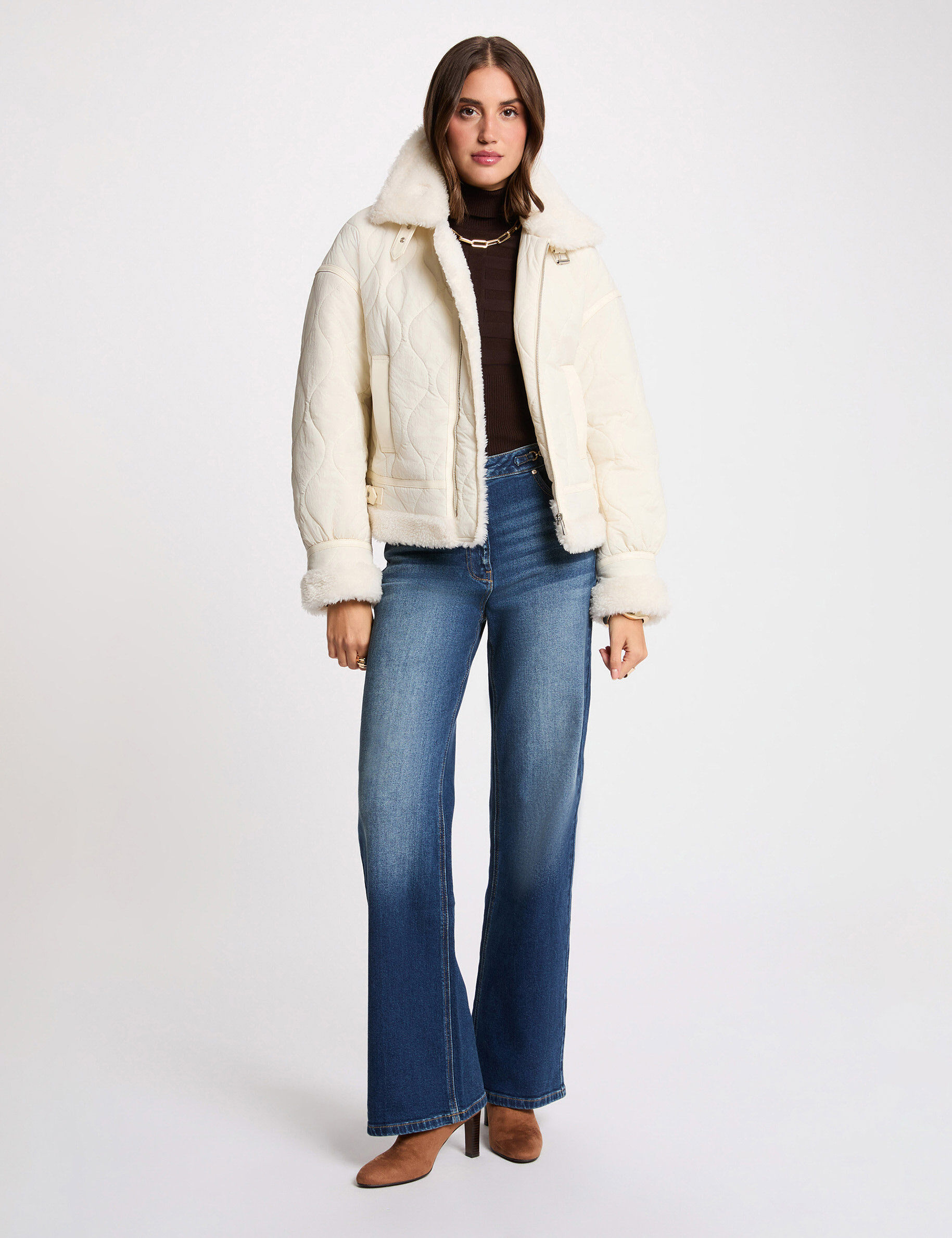 Fitted short puffer jacket ivory women | Morgan