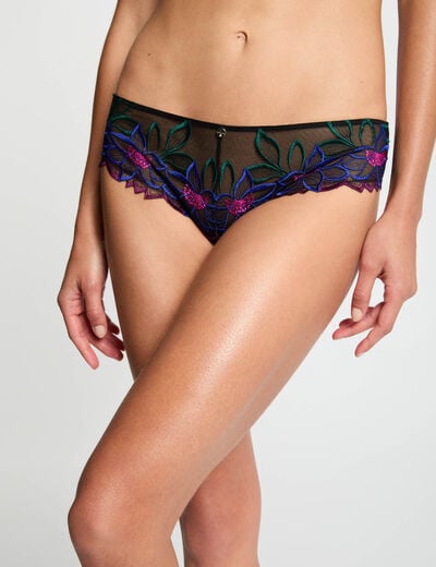 Lace shorties black women