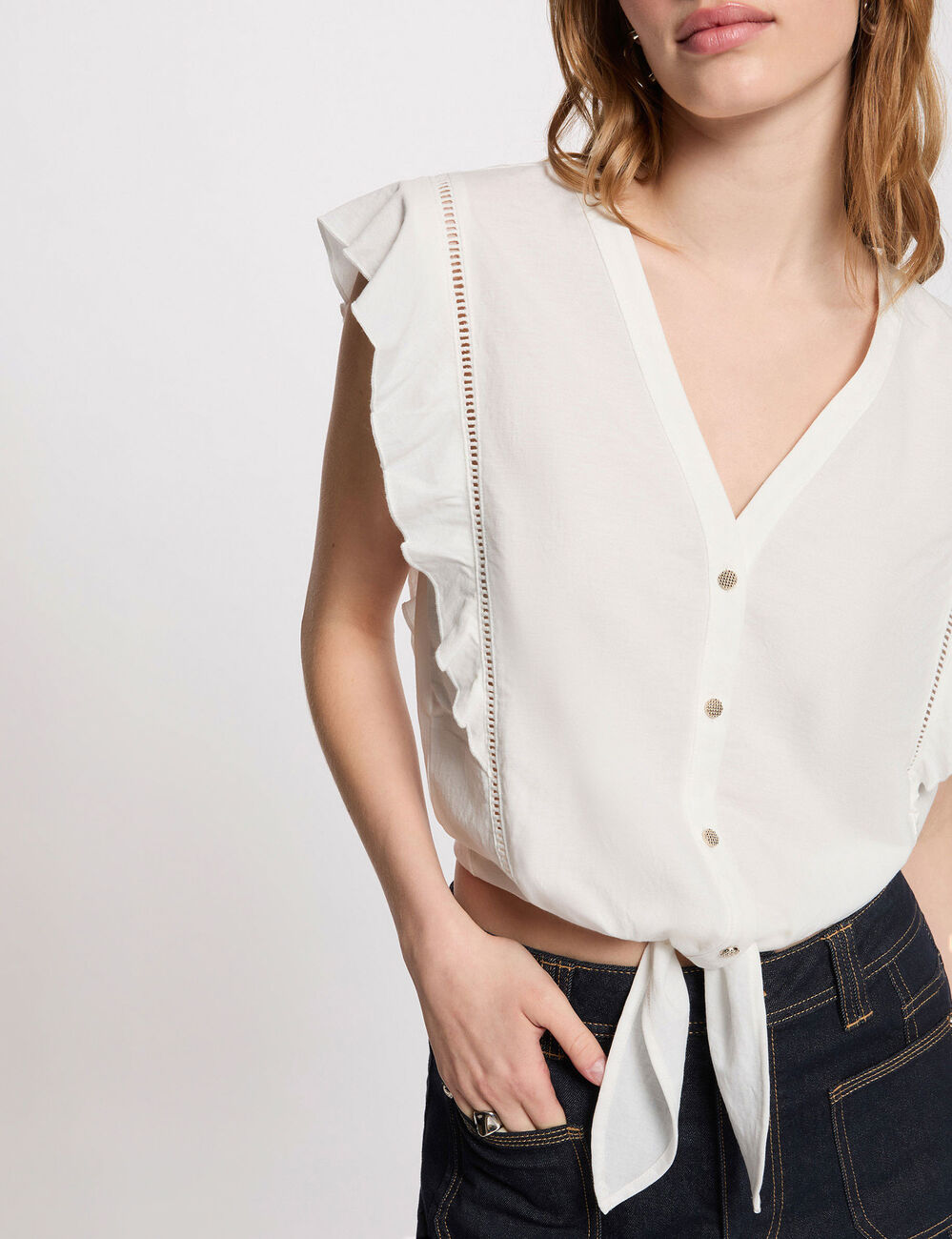 Tied shirt with v-neck white women