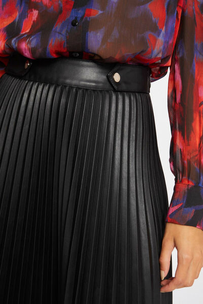 A-line pleated skirt in faux leather black ladies'