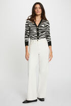 Cropped V-neck sweater black women