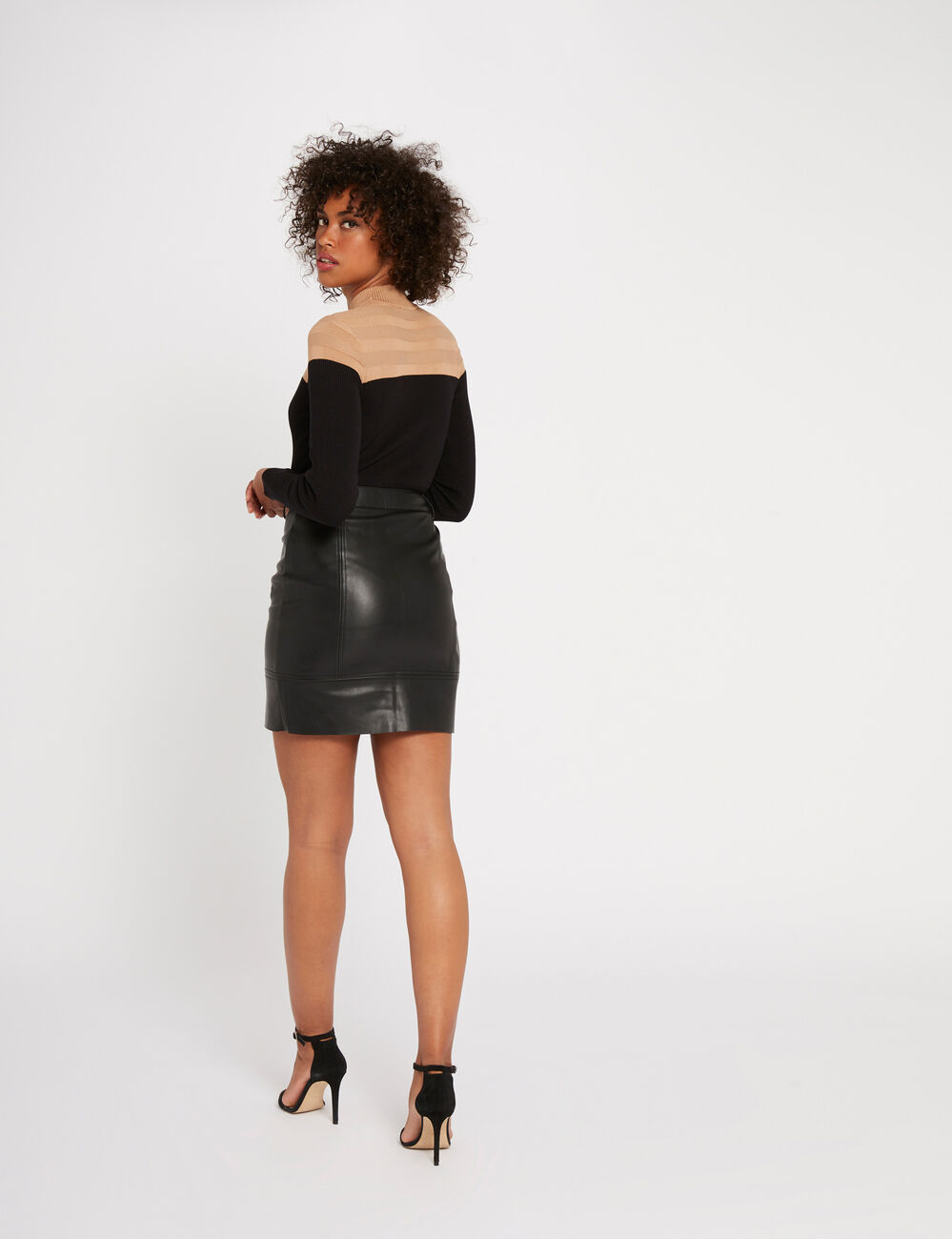 Long-sleeved jumper with high neck camel women