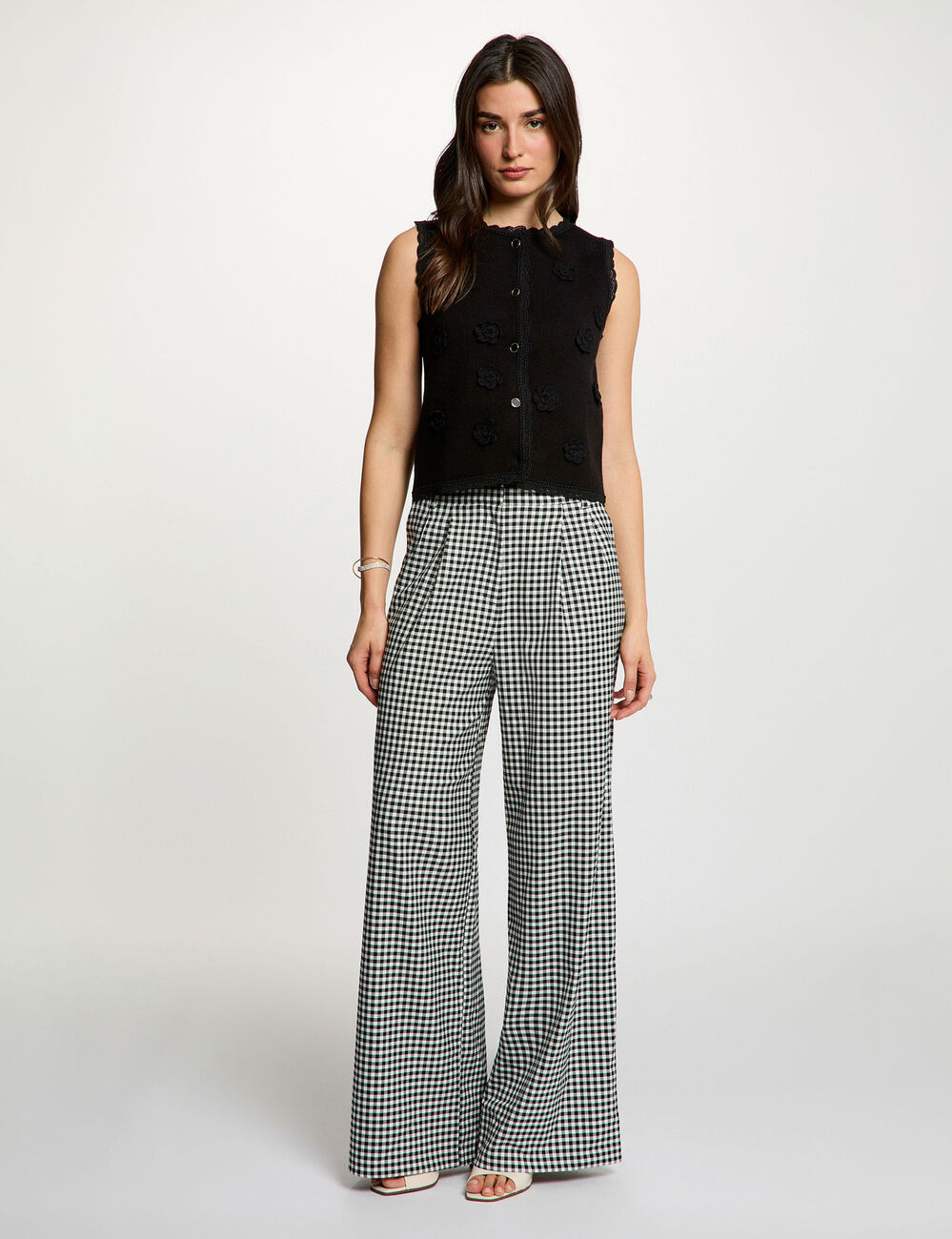 Fitted cardigan with round neck black women