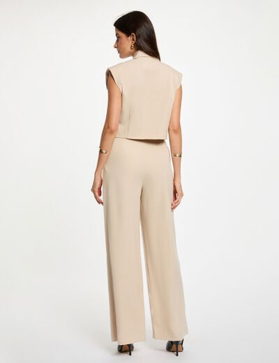 beige women