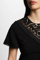 Short-sleeved t-shirt black women