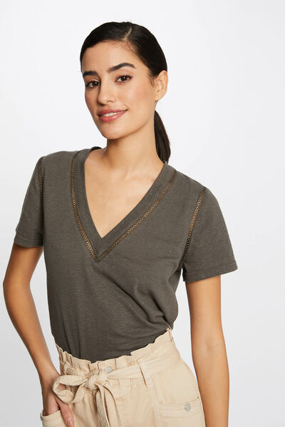 Short-sleeved t-shirt with V-neck  ladies'
