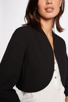 Straight jacket with 3/4-length sleeves black women
