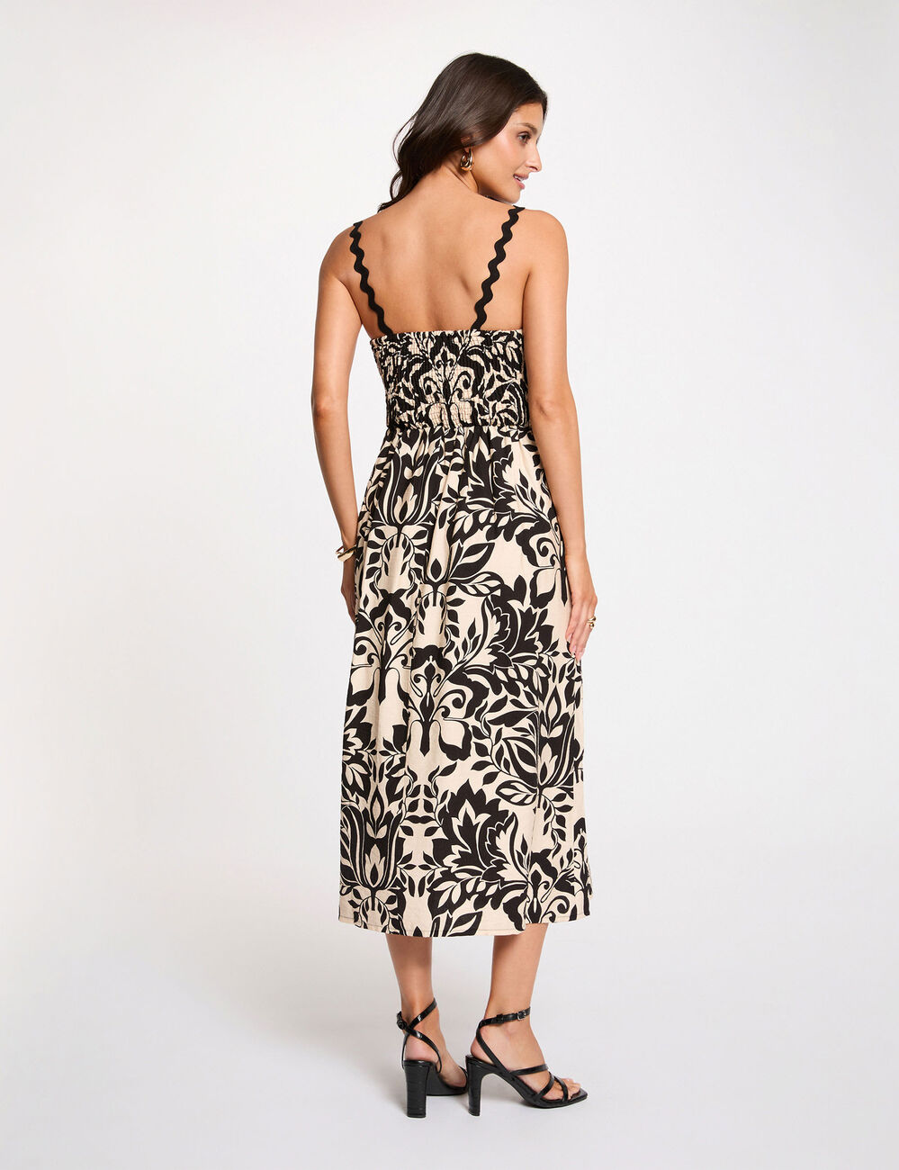 Mid-length dress with square neckline black women