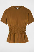 Straight t-shirt with round neck camel women