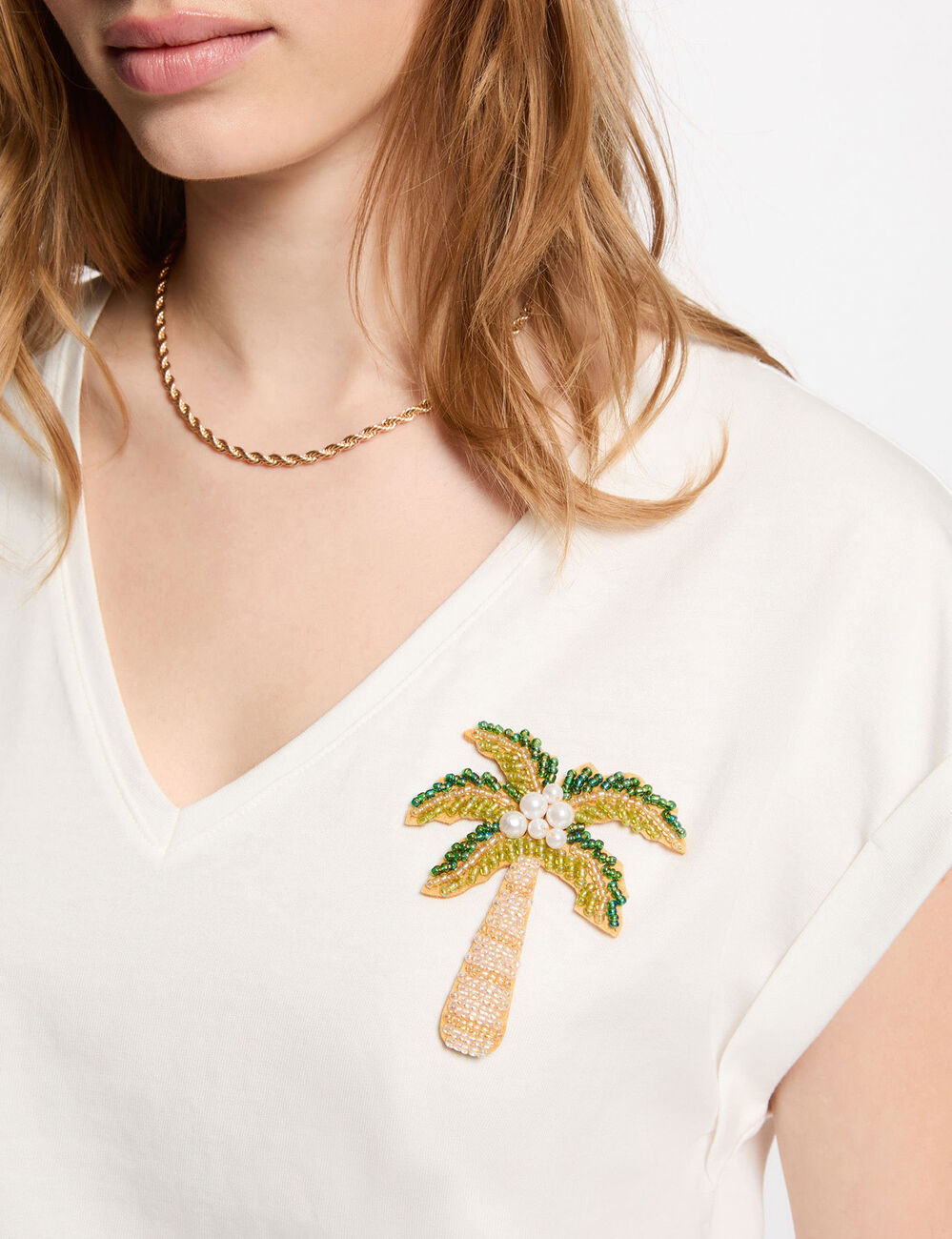 V-neck short-sleeve t-shirt white women