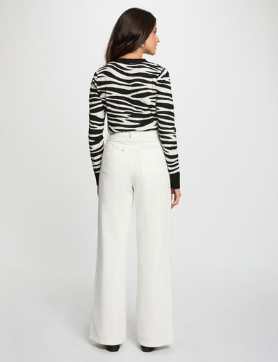 Cropped V-neck sweater black women