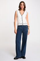 Sleeveless V-neck sweater white women