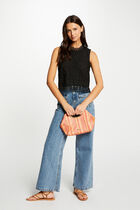 Sleeveless lace top black women