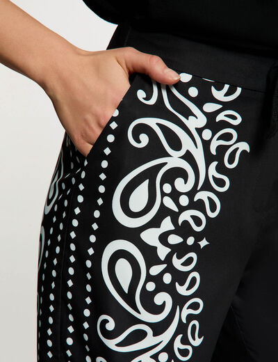 Flowy printed trousers black women