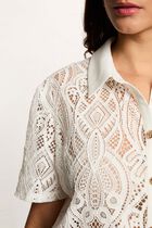 Lace shirt with notch collar white women