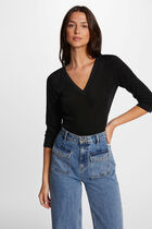3/4-length sleeved t-shirt black women