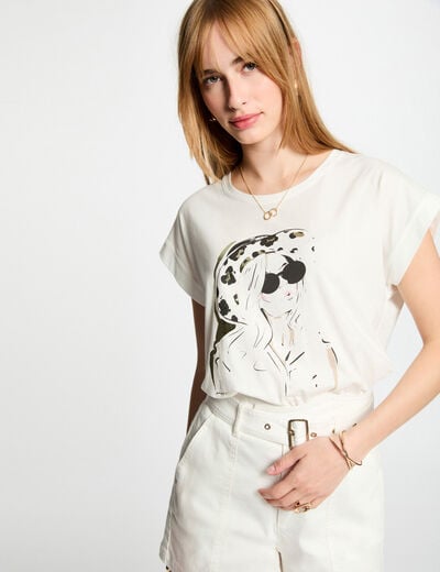 T-shirt with message white women