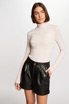 Pull col roulé ajusté rose femme