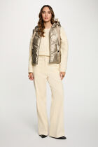 Shiny sleeveless puffer gold yellow women
