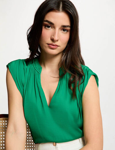 Satin short-sleeved blouse meadow green women
