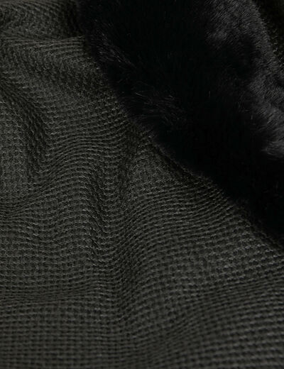 Cape with faux fur details black women