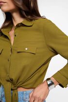 Tied shirt with notched collar women