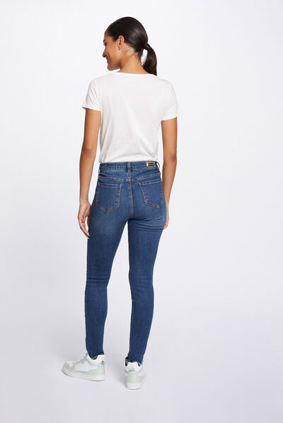 Short-sleeved t-shirt with embroidery ecru ladies'