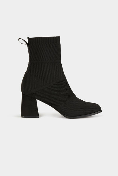 Ribbed boots with block heels black ladies'