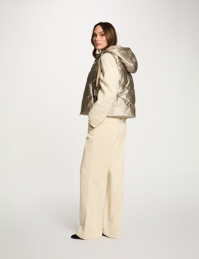 Shiny sleeveless puffer gold yellow women