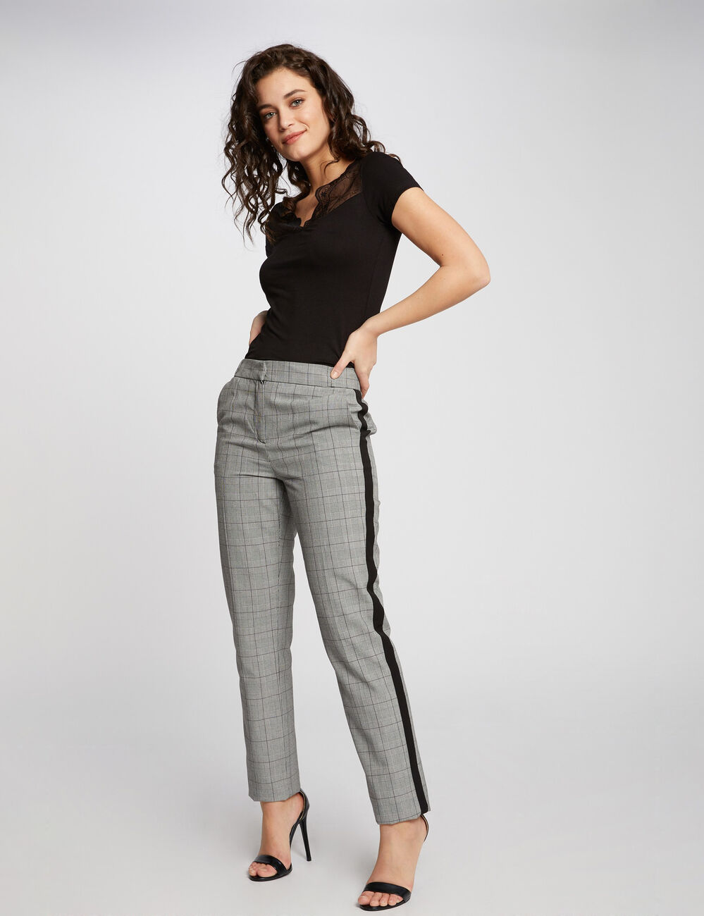 Fitted t-shirt with lace insert black women