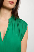Blouse manches courtes satin vert prairie femme