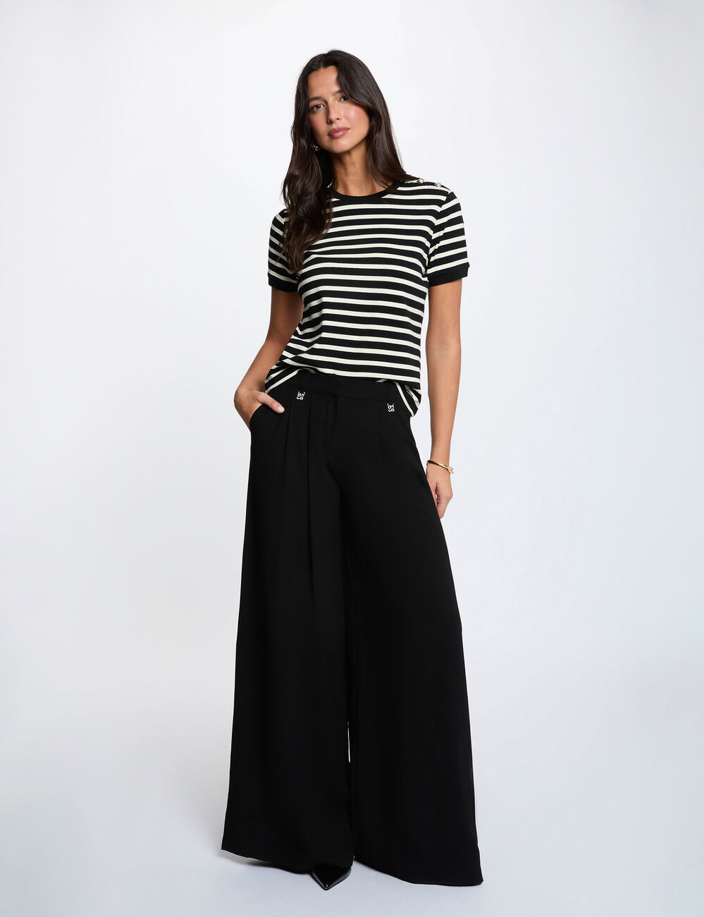 Striped t-shirt with round neck black women