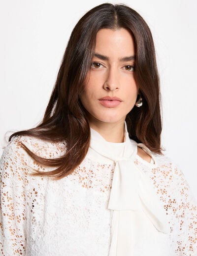 Lace t-shirt with lavallière white women