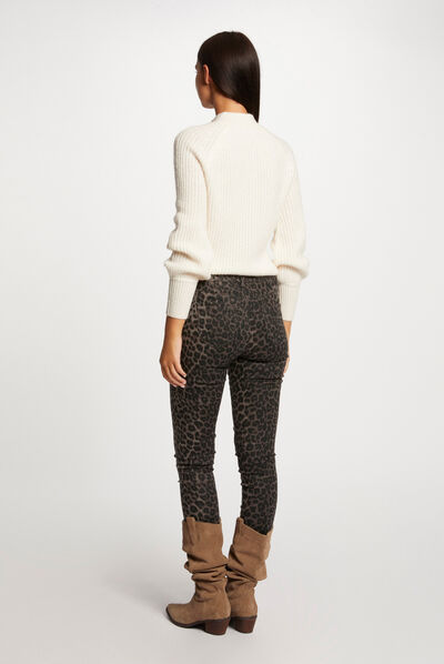 Long-sleeved jumper with high collar ivory ladies'