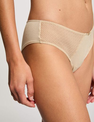 Lace shorts beige women